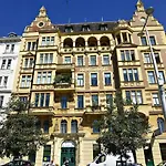 Tiny wonder near Naschmarkt